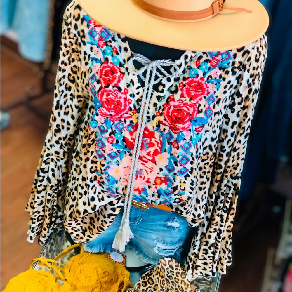 BRAND NEW Leopard Print Embroidered Top